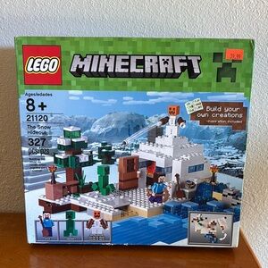 NEW LEGO Minecraft Snow Adventure Set - White, Brown, Green